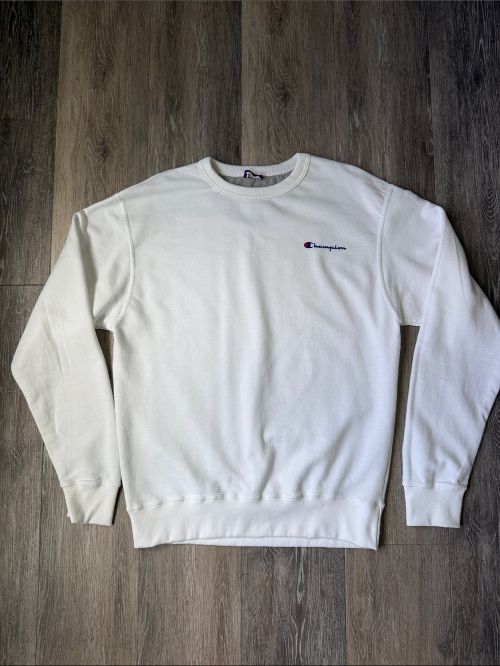 Men’s White Columbia Sweatshirt